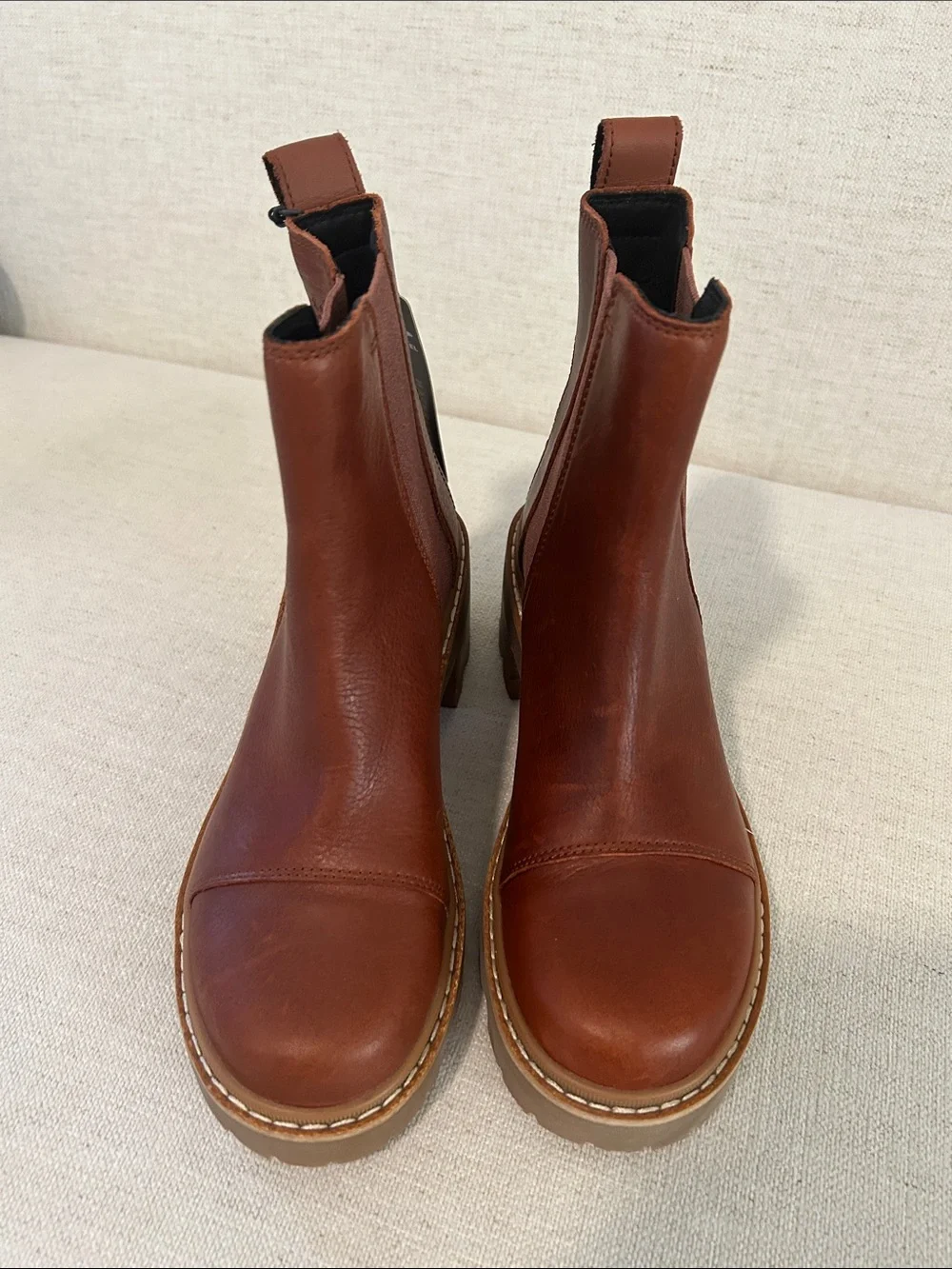 SOREL Joan Now Leather Chelsea Boot, Rustic Brown Gum, size 7, NWT No box.